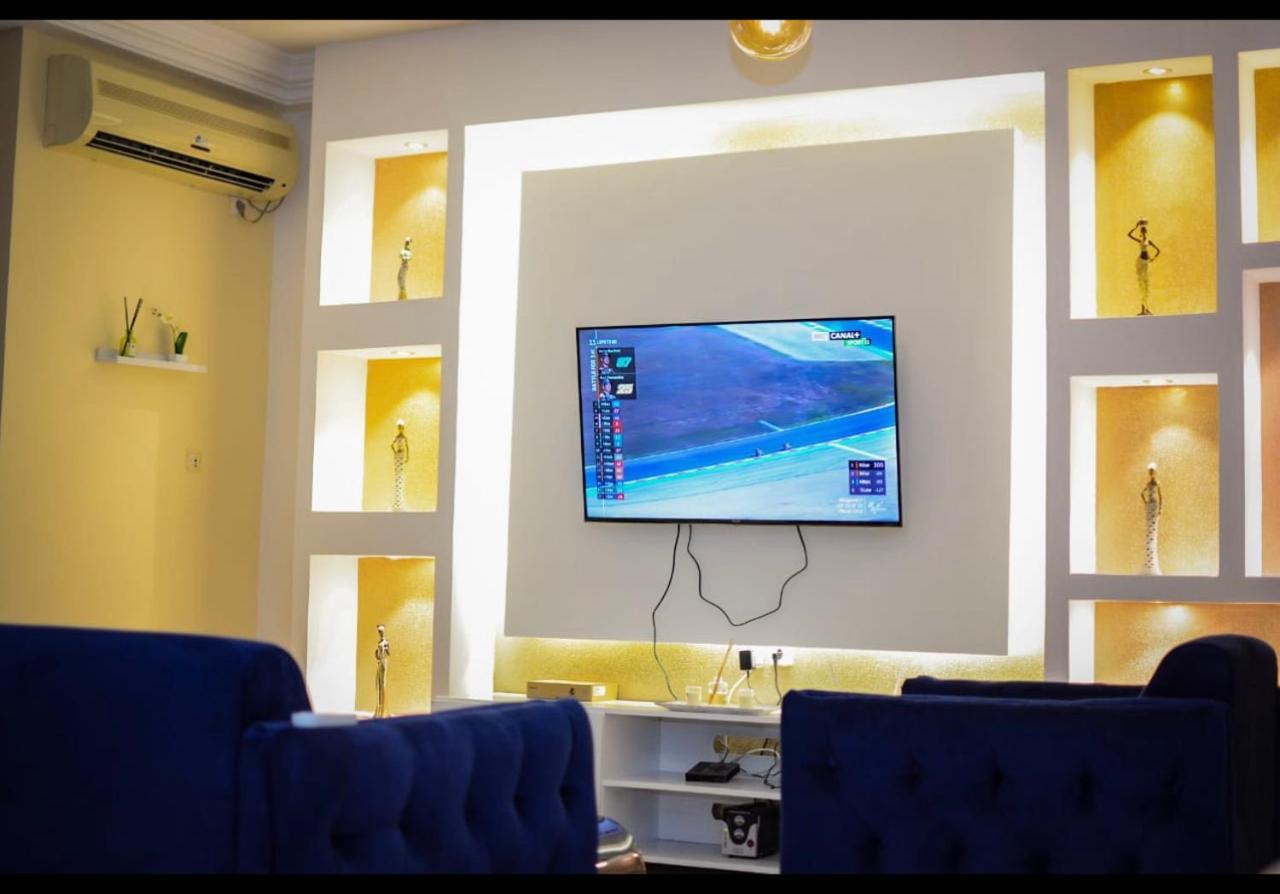 Appartement Cosy Goldy Bonapriso Douala Bagian luar foto