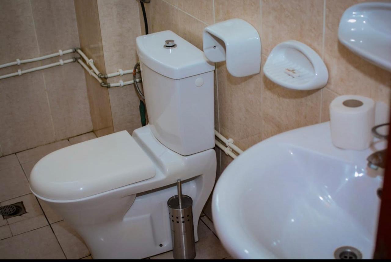 Appartement Cosy Goldy Bonapriso Douala Bagian luar foto
